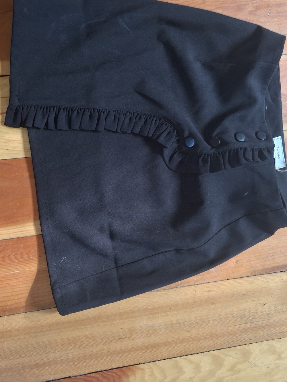 RIHOAS Black Mini Skort with Ruffle Trim
